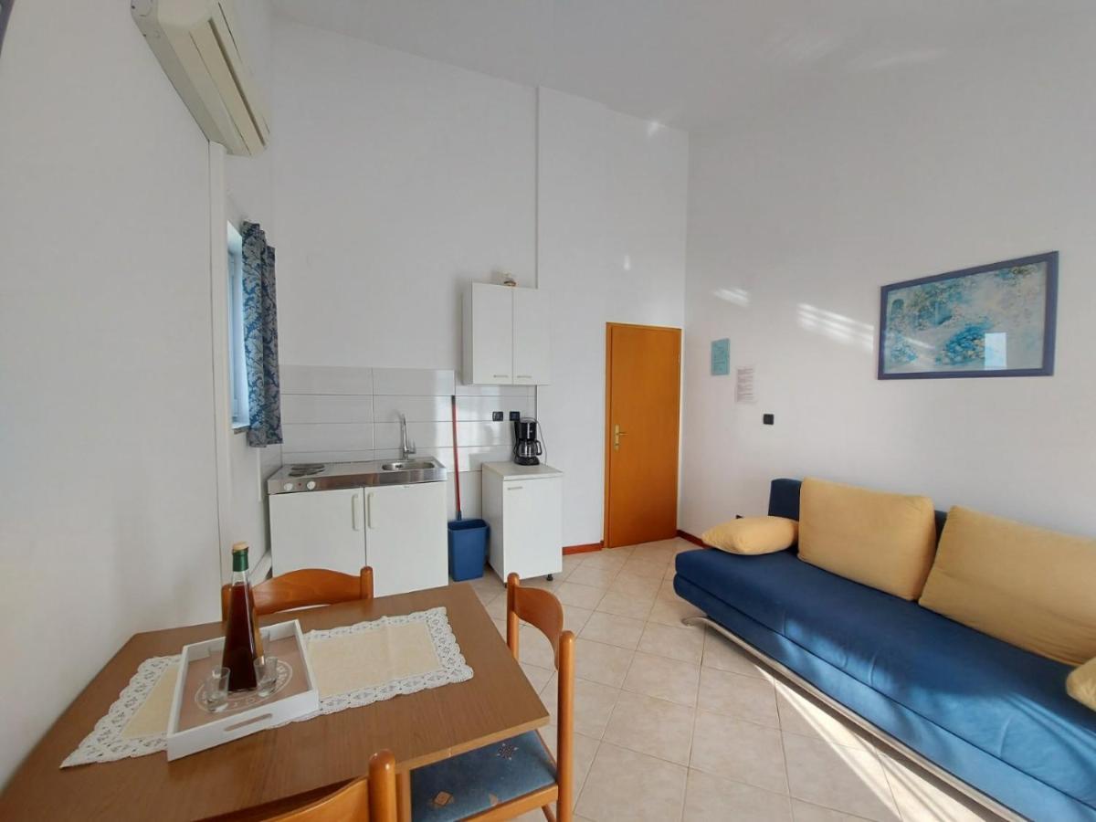 Emma Demarin Apartments Medulin Kültér fotó