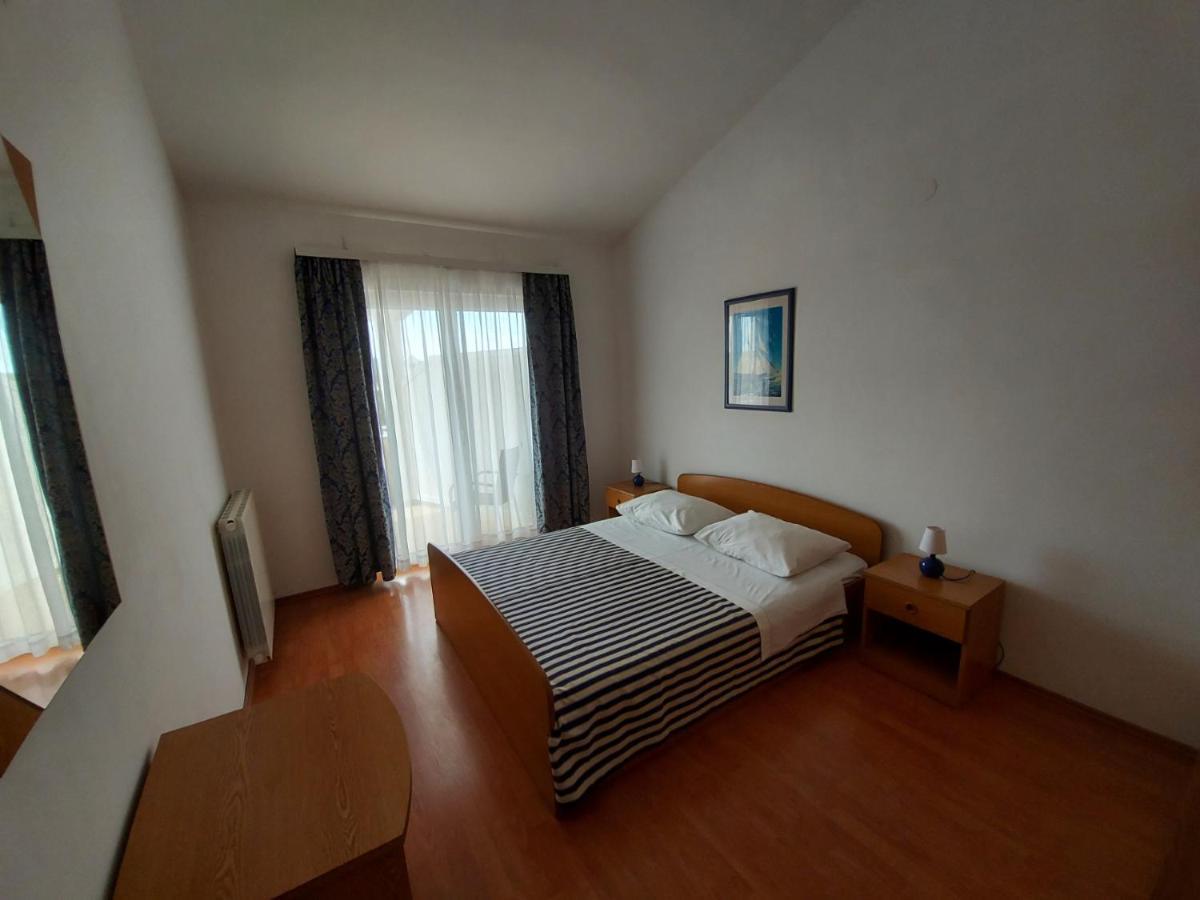 Emma Demarin Apartments Medulin Kültér fotó